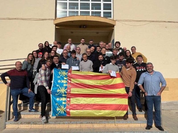 Voluntarios de paquetería 2025
