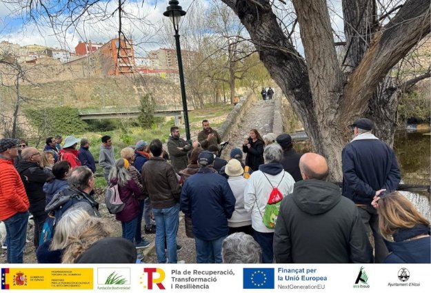 ¡Explicaciones sobre proyectos de alcohol! En el canal del río Barxell