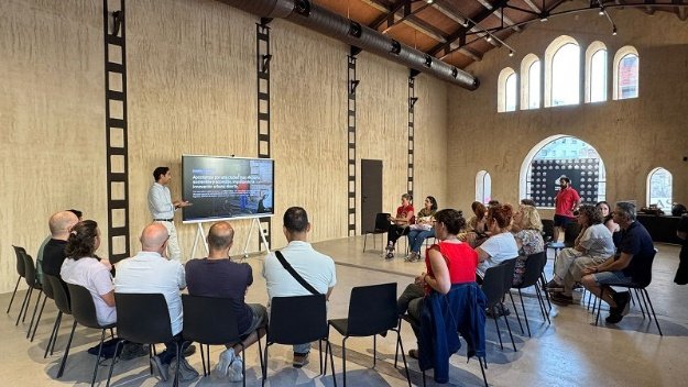 Presentación del proyecto piloto de zonas inteligentes de carga y descarga en Alcoy