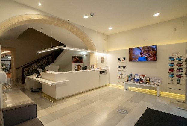 Interior de la oficina Tourist Info