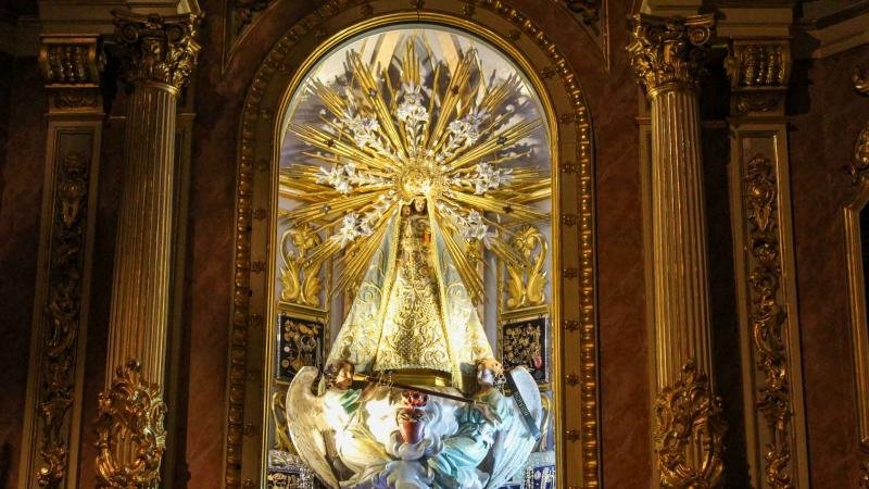 La comisión del Centenario de la Coronación de la Mare de Déu reprograma la exposición fotográfica de la patrona