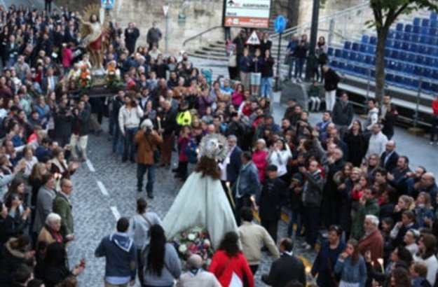 Foto desde un balcón de la procesión dels Xilitets