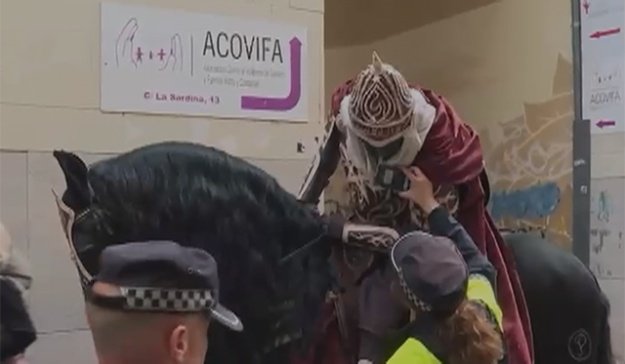 Prueba de alcoholemia a un cabo batidor