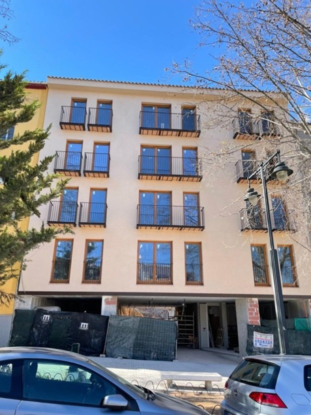 Fachada del edificio de Sant Mateu 102